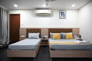 Hotel Supraja Yellow Bells