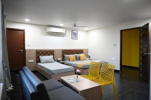 Hotel Supraja Yellow Bells