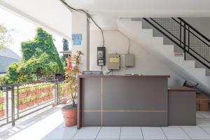 Urbanview Hotel Kazanan Lembang Bandung by RedDoorz