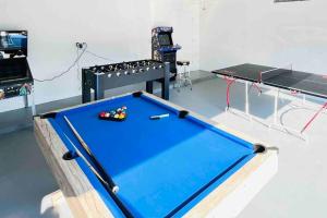 Manatee Oasis Weeki Wachee Family Fun Pool Home