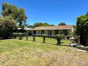 Abbey Beach Fun By The Sea - Vasse