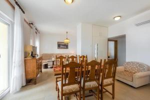 Apartment La Dostana 2 