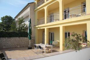 Apartment La Dostana 2 