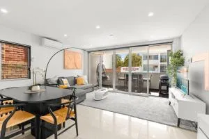 Stylish Spacious Modern 1 BDR Balcony BBQ AirCon Lift - Bondi