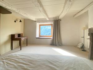 Maisons de vacances LA MAISON TREBUC, avec magnifique vue : photos des chambres