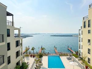 HiGuests - Dream stay in our Cozy 2BR in La Rive Community