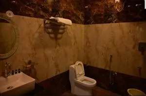 Hotel Raghuveer Inn By BookingCare - Rewa