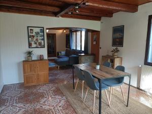 Appartements Appartement cozy 100m2 dans chalet savoyard : Appartement 2 Chambres