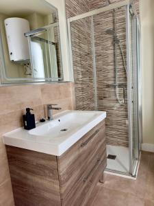 Apartamento Fenix - Recién renovado y vistas al mar