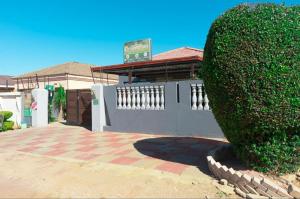 Elmorta Inn Guest House