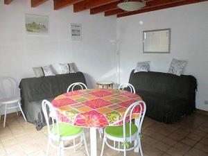 Appartements Saint Palais sur Mer - MAISON MITOYENNE - proximite PLAGE et CENTRE : photos des chambres