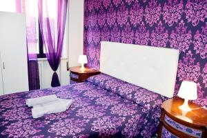 Double Room with Shared Bathroom room in Venice Rainbow Apartment San Marco