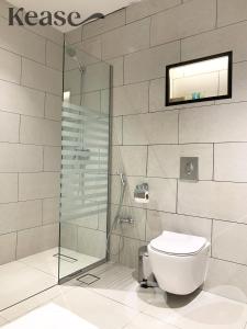 Kease Nafal C-4 Royal touch AZ46