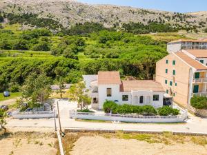 Apartmani Curic beachfront 