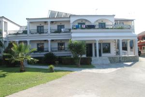 Ammos Apartments Corfu Greece