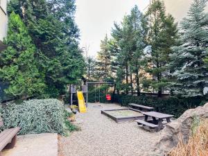 Garden Apartment - Herastrau Park 3min Walk