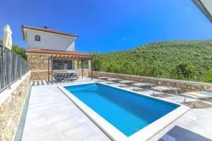 Villa Green Sky - Ledenice