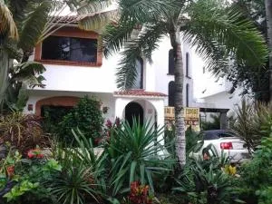 Villa Playacar fase 2 near the center and the beach - Playa del Carmen