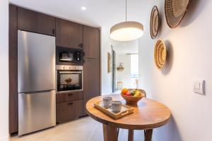 Home2Book Stylish Ocean & Marina View Apt, Terrace