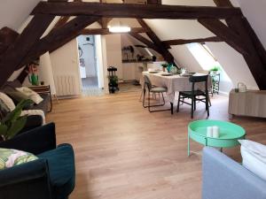 Appartements Appartement atypique : photos des chambres