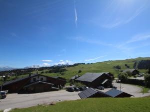 Studio cabine lumineux Les Saisies, ski au pied, balcon, 5 couchages - FR-1-293-141