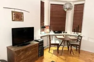 TÖÖLÖ Beautiful nest in Helsinki center - 赫尔辛基