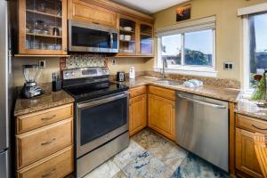 103B - 1BR1 Bath at Seaspray Condos on Okaloosa Island, Fort Walton Beach, Fl
