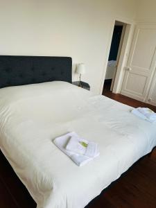 Appartements Gite de groupe a la Ferme de Verdun, 1H30 de Paris : photos des chambres