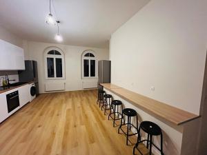 Appartements Gite de groupe a la Ferme de Verdun, 1H30 de Paris : photos des chambres