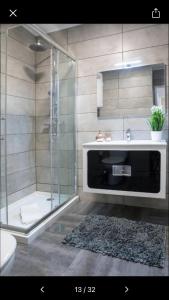 Belas Artes Apartment by LovelyStay