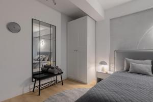 Moonlight Studio near City Center