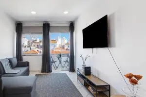 Alpha House - 阿尔坎塔里利亚