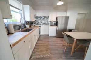 Condo 3 Historic Oneida Lakefront Sandcastle Way