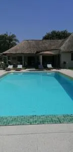 Villa Rosso - Boukot Ouolof