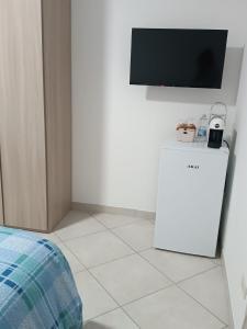 B&B "LE LUCI" SUPER CAMERA IN ATTICO interno 3 rose rosse