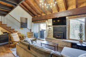 Mountain-View Condo in Brian Head with Private Sauna