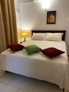Sunshine Holiday Home at Wattala