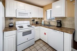 Seaspray Condos 117