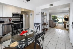 111A - 1BR1.5 Bath at Seaspray Condos on Okaloosa Island, Fort Walton Beach, Fl