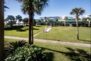 111A - 1BR1.5 Bath at Seaspray Condos on Okaloosa Island, Fort Walton Beach, Fl