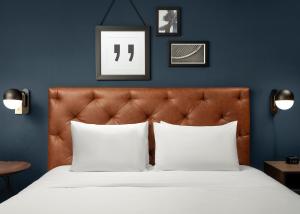 Queen Room room in Four Points by Sheraton San Jose
