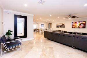 Ultimate Luxury 5BR Villa near Hollywood Beach