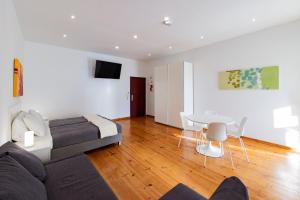 PORTO GARDEN YARD APARTMENT