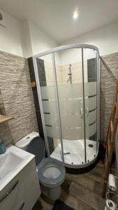 Appartements Appartement F2 : photos des chambres