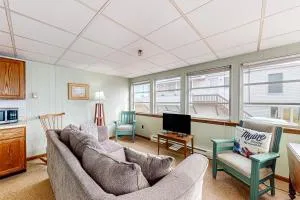 Seafoam Dreams - York