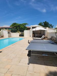 Maisons de vacances Gite elegant au calme : photos des chambres