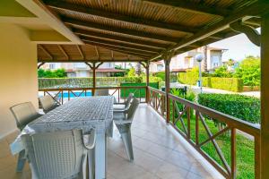 Paradise Town Villa Legend