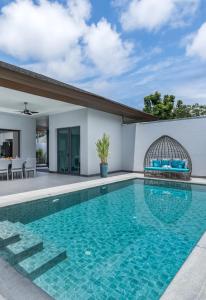 Two Flamingo Villa 1