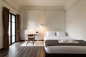 Within Korat Sawairiang - Ban Nong Krathum