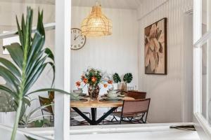 Langley Park 2BR CBD Character Apt with FREE Parking